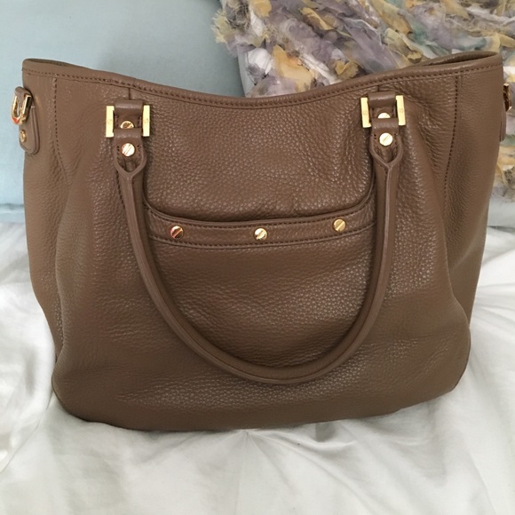 Gently Used Tory Burch Shoulder Bag - Picture 2 of 5